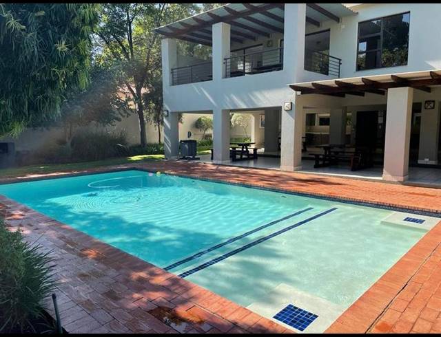 2 BEDROOM APARTMENT FOR SALE IN FOURWAYS
